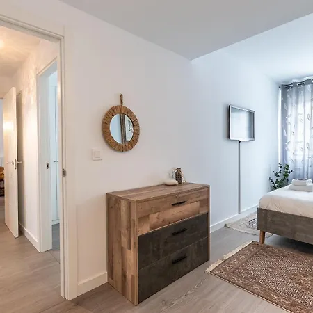 Apartamento Xirimiri By People *
